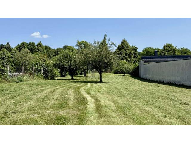 Immobilie in Weppersdorf - LIEBEVOLL GEPFLEGT MIT PANORAMATERRASSE, NEBENGEBÄUDE UND SONNIGEM XXL GARTEN - Bild 0