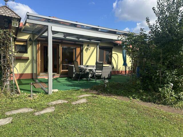 Immobilie in Guntramsdorf - Wohlfühloase Badehaus auf großem Pachtgrundstück direkt am See - nahe der Wiener Stadtgrenze - Bild 2