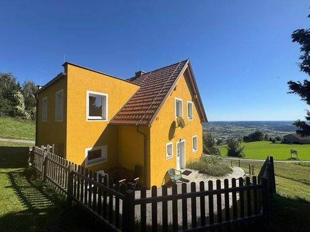 Immobilie in Hartberg - Stilvoll modernisiertes Wohnhaus mit Weitblick und großzügigem Grund – in Hartberg am Ring - Bild 2