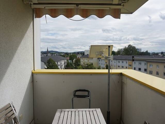 Immobilie in Ried im Innkreis - Großzügiges Platzangebot - 4-Zimmer-Wohnung mit Balkon und Einzelgarage - Bild 1