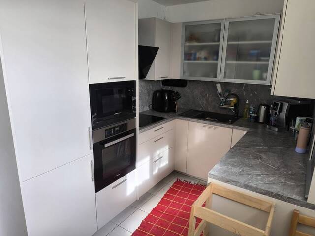 Immobilie in Ried im Innkreis - Großzügiges Platzangebot - 4-Zimmer-Wohnung mit Balkon und Einzelgarage - Bild 2