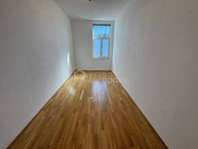 Immobilie in Leoben - Stilvoller Altbau mit XXL-Terrasse & 6 Zimmern - Raum für Ihre Wohnideen in Leoben - Bild 3