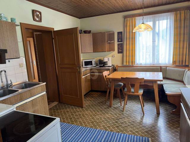 Immobilie in Ebensee - AUSBLICK AUF DIE BERGE MIT GROßEM GARTEN UND WERKSTATT - Bild 3