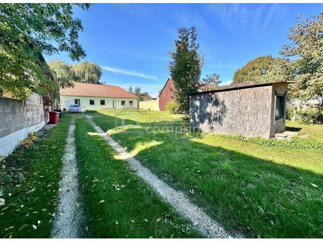 Immobilie in Herzogbirbaum - Einfamilienhaus in Herzogbirbaum mit Bauland-Agrar 2000m2: Vier Wohneinheiten bebaubar! - Bild 1