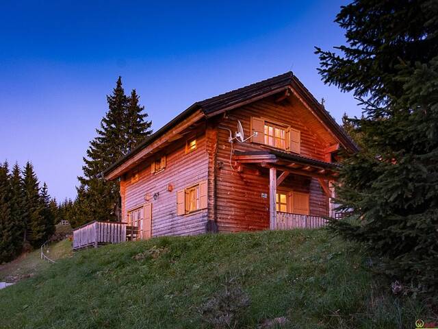 Immobilie in St. Gertraud - Top Deal ! Alm-Chalet auf der Koralpe. - Ideal zur Vermietung. - Fußläufig zum Ski-Lift. - Herrlicher Ausblick. - Bild 1