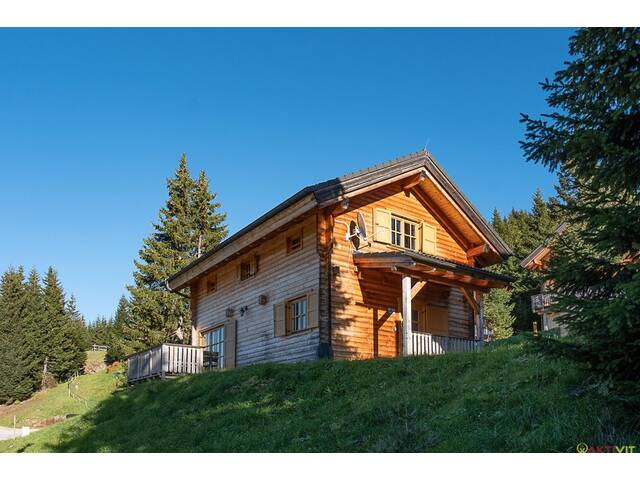 Immobilie in St. Gertraud - Top Deal ! Alm-Chalet auf der Koralpe. - Ideal zur Vermietung. - Fußläufig zum Ski-Lift. - Herrlicher Ausblick. - Bild 3