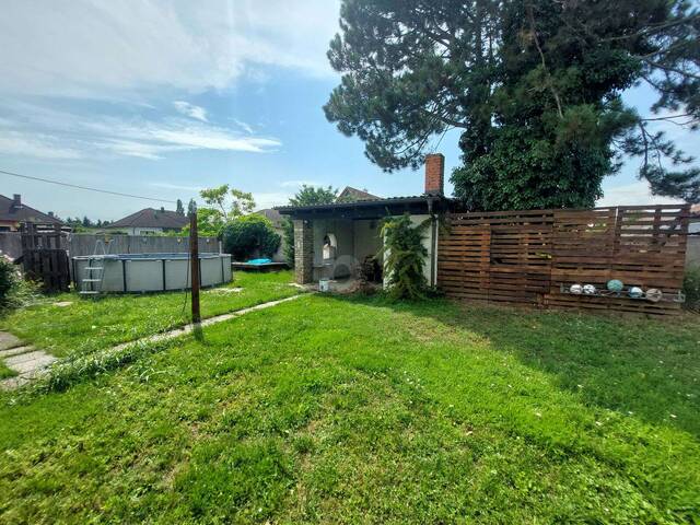 Immobilie in Herzogenburg - HELL, GERÄUMIG MIT POOL UND WERKSTATT - Bild 1