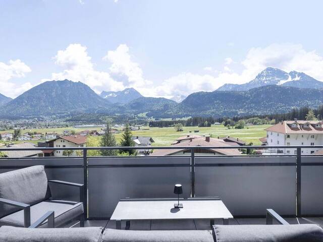 Immobilie in Wängle - Exklusive DG-Wohnung mit Weitblick - Bild 1