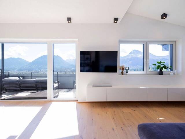 Immobilie in Wängle - Exklusive DG-Wohnung mit Weitblick - Bild 2