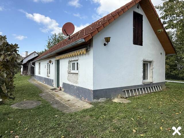 Immobilie in Lembach bei Riegersburg - Ein Platz zum Ankommen- mit Blick auf die Riegersburg - Bild 1