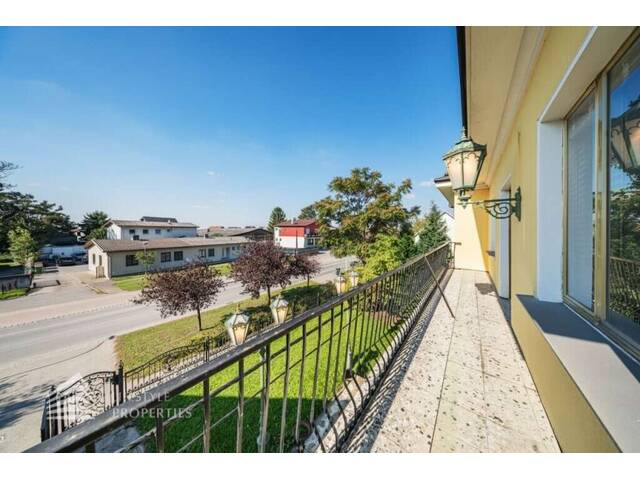 Immobilie in Lassee - Exklusives Einfamilienhaus in Toplage - Bild 2