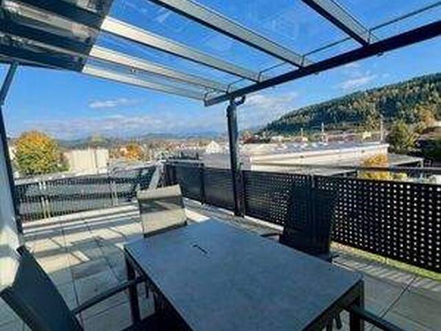 Immobilie in St. Veit an der Glan - Traumhafte Dachgeschoßwohnung in St. Veit: 121m² mit Terrasse und Lift! - Bild 1