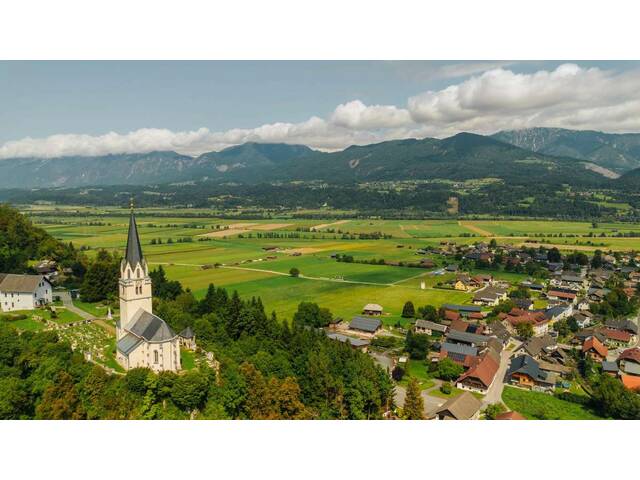 Immobilie in Feistritz an der Gail - 9613 Feistritz Kärnten - seltene Villa mit kunsthistorischer Geschichte zum großzügen Wohnen oder Vermieten - Bild 1