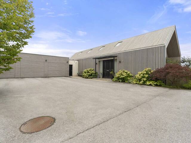 Immobilie in Weinitzen - Graz Nord - Zösenberg - Charmante Villa mit traumhaften Stadtblick| Graz North - Zösenberg - Charming villa with fantastic city views - Bild 2