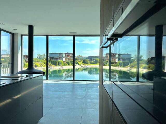 Immobilie in Kalsdorf bei Graz - EXKLUSIVE SEEVILLA an der Copacabana - LUXUS mit eigenem Seezugang! - Bild 0