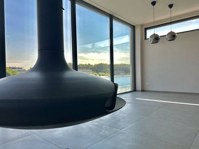 Immobilie in Kalsdorf bei Graz - EXKLUSIVE SEEVILLA an der Copacabana - LUXUS mit eigenem Seezugang! - Bild 1