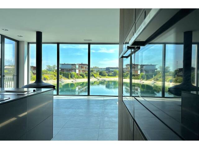 Immobilie in Kalsdorf bei Graz - EXKLUSIVE SEEVILLA an der Copacabana - LUXUS mit eigenem Seezugang! - Bild 3