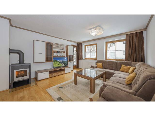 Immobilie in Kirchberg in Tirol - Großzügige Gartenwohnung in zentraler Ruhelage - Bild 1