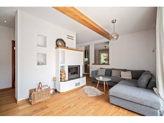 Immobilie in Wolfsthal - Geräumiges 6-Zimmer-Einfamilienhaus inmitten wunderschöner Natur - Bild 2