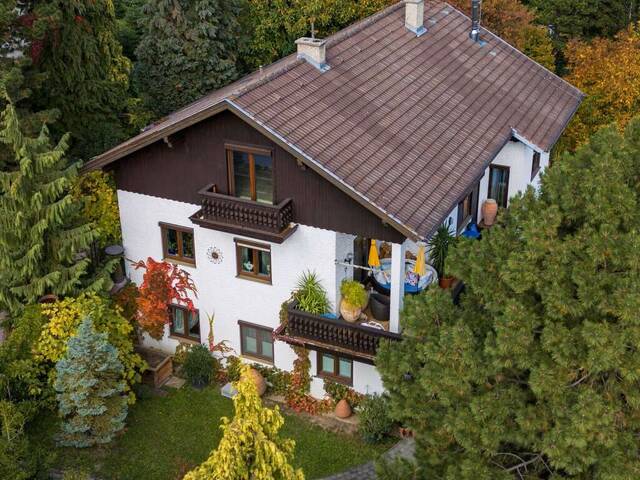 Immobilie in Forchtenstein - Wohnen mit Aussicht - Gepflegtes Mehrfamilienhaus in Forchtenstein! - Bild 2