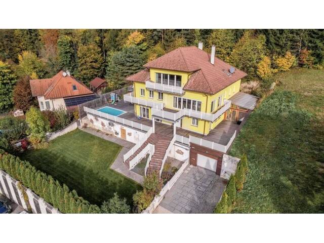 Immobilie in Schleinz - Exklusives Familienanwesen in absoluter Ruhelage - 473 m2 Wohnkomfort mit Pool, Wintergarten & großem Gartenparadies - Bild 3