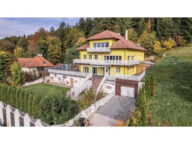 Immobilie in Schleinz - Exklusives Familienanwesen in absoluter Ruhelage - 473 m2 Wohnkomfort mit Pool, Wintergarten & großem Gartenparadies - Bild 4