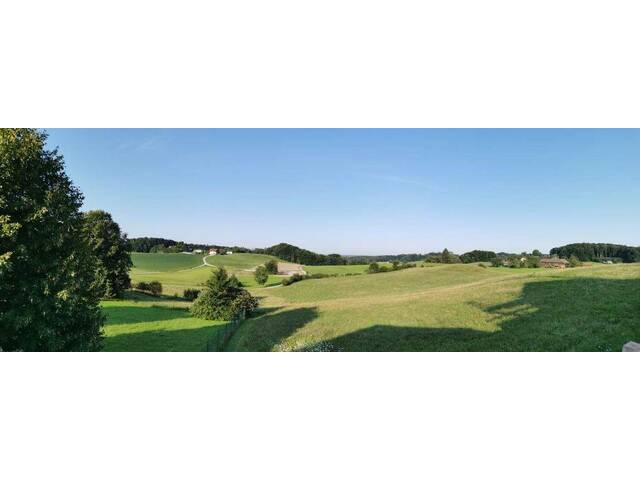 Immobilie in Eggelsberg - Traumhafte Neubauwohnung mit Panorama-Terrasse und Weitblick - Bild 1
