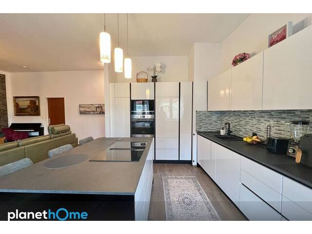 Immobilie in Enzesfeld-Lindabrunn - Mitten im Ortskern: Liebevoll renovierte 3-Zimmer-Wohnung mit 2 Parkplätze und barrierefreien Zugang - Bild 4