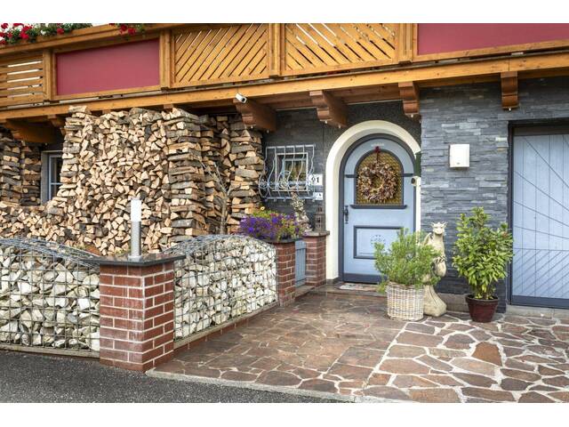 Immobilie in Taxenbach - Charmantes Landhaus in traumhafter Panoramalage - Bild 3