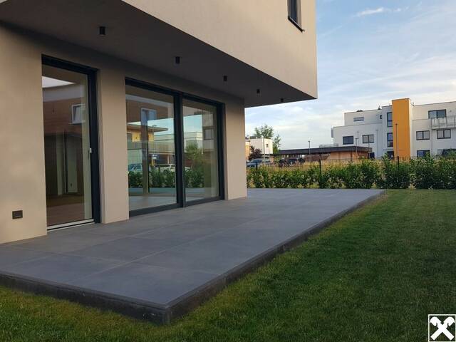 Immobilie in Fels am Wagram - PERFEKTES, MODERNES, NEUES TRAUMHAUS IM ERSTBEZUG AM FELSER SEE - Bild 1