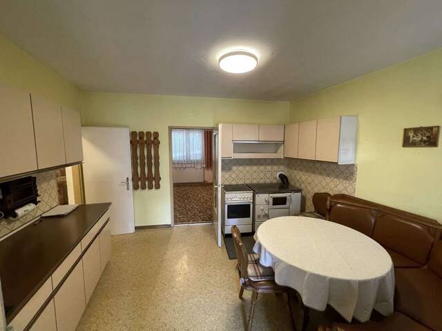 Immobilie in Sieggraben - GROSSES EINFAMILIEN-HAUS MIT AUSBAU-MÖGLICHKEIT -- NEBENGEBÄUDE -- GROSSER INNENHOF -- RUHELAGE! - Bild 4