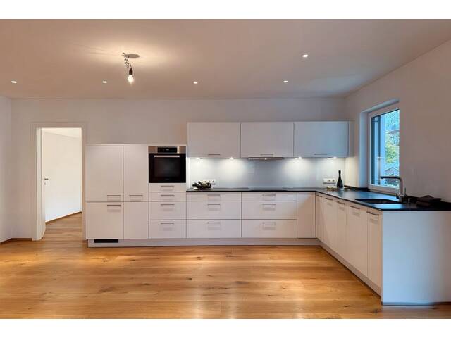 Immobilie in Niederau - Ihr Wohlfühl-Zuhause in Niederau - elegante Wohnung mit Designküche und Balkon mit Bergblick - Bild 3