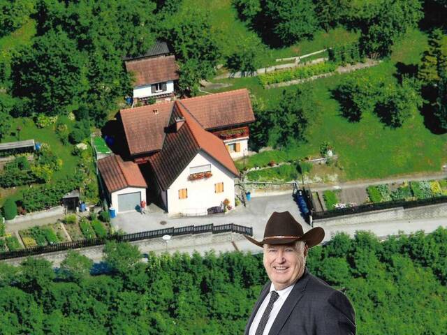 Immobilie in Frohnleiten - Älteres Haus mit Potential oder Grundstück für Neubau in Hanglage mit Panoramablick auf Frohnleiten und die Bergwelt - Bild 0