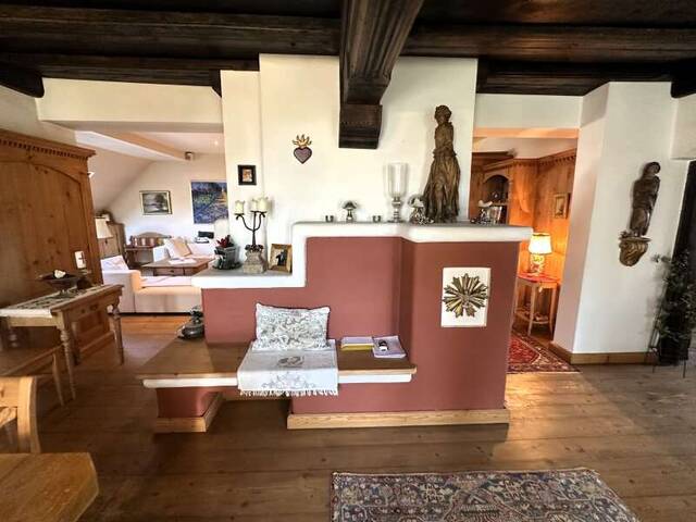 Immobilie in Wiener Neustadt - Exklusive Maisonettewohnung in prachtvoller Stadtvilla – 380 m² Wohnluxus nahe Zentrum & Bahnhof - Bild 3