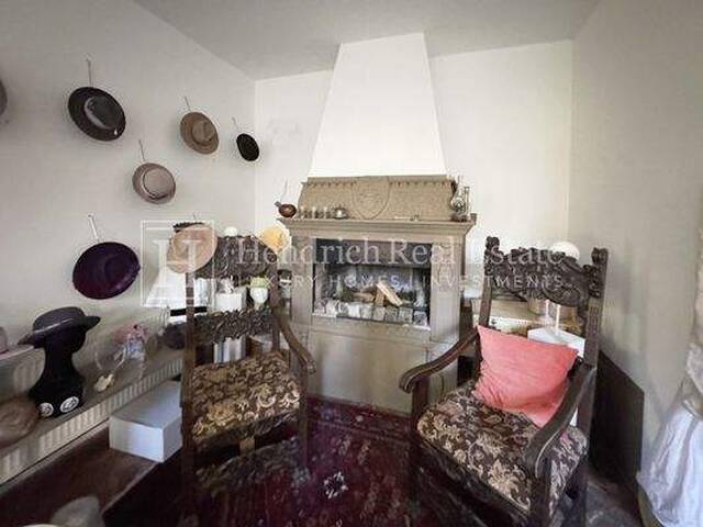 Immobilie in Eichgraben - Wienerwaldvilla auf 7.920 m² Grund im Dornröschenschlaf - 200 €/m² - optional weitere 5.088 m² - Bild 4