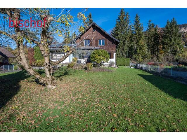 Immobilie in Wolfurt - Älteres Wohnhaus in idyllischer Lage - Bild 0