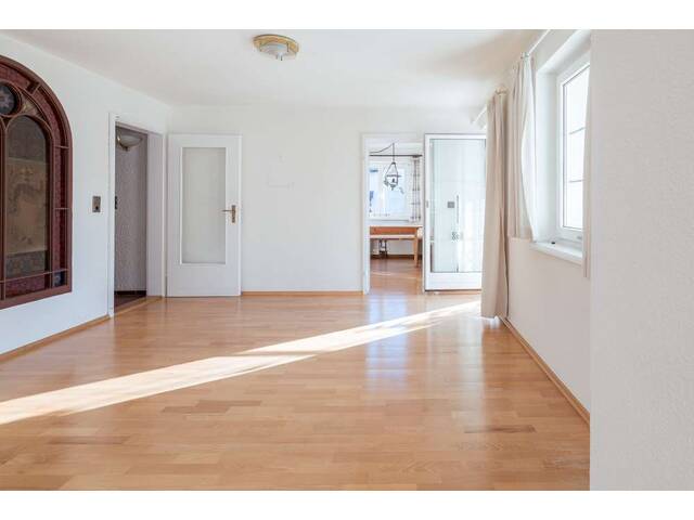 Immobilie in Wolfurt - Älteres Wohnhaus in idyllischer Lage - Bild 3