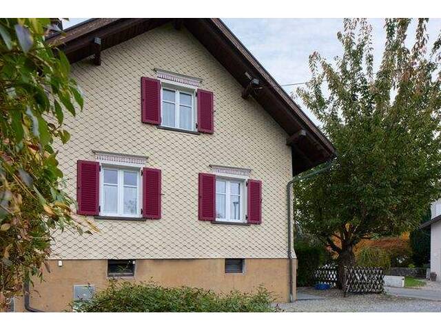 Immobilie in Mäder - Charme trifft Potential - Haus mit großem Grundstück in Mäder - Bild 2