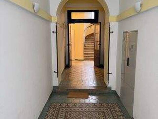 Immobilie in Wien - Charmante 1-Zimmer-Wohnung mit separater Küche - Bild 2