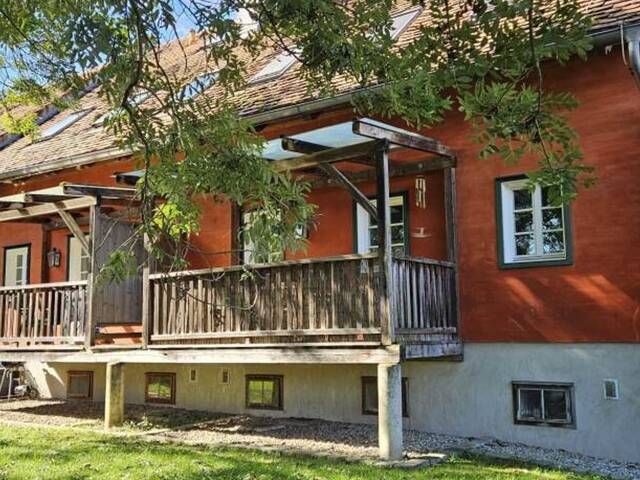 Immobilie in Ilz - * * Anlegerwohnung mit großem Balkon, Garten und eigenem Carportplatz nahe Ortszentrum! * * - Bild 1