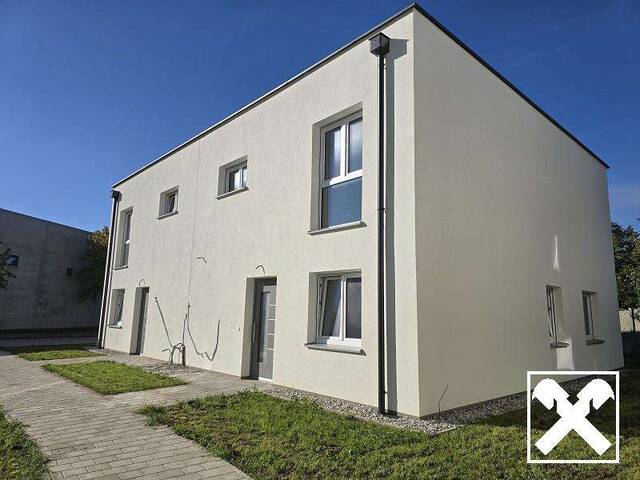 Immobilie in Prinzersdorf - MODERN, MASSIV UND HOCHWERTIG VOM BAUMEISTER - Bild 0