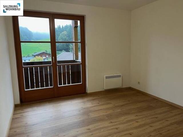 Immobilie in Hof bei Salzburg - Schöne 4-Zimmer Familienwohnung in Hof bei Salzburg - mtl. Rückzahlung ab EUR 1.196,- - Bild 1