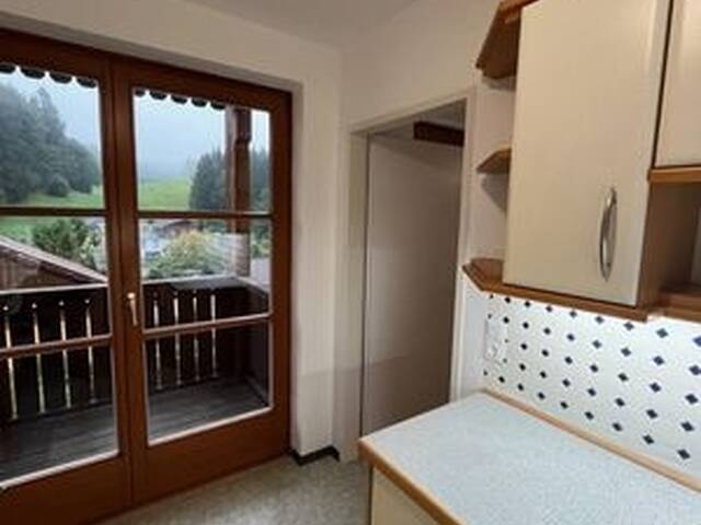 Immobilie in Hof bei Salzburg - Schöne 4-Zimmer Familienwohnung in Hof bei Salzburg - mtl. Rückzahlung ab EUR 1.196,- - Bild 2