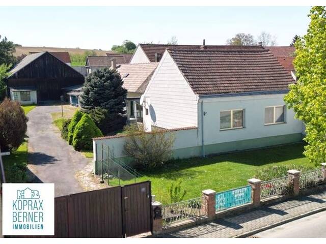 Immobilie in Wolfpassing an der Hochleithen - Wohnen im Grünen: Einfamilienhaus mit viel Potential - Bild 0