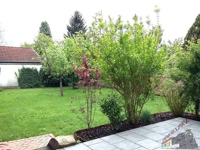 Immobilie in Wimpassing an der Leitha - Mehrfamilienhaus mit 5 Wohneinheiten in Ruhelage - vollvermietet ! - Bild 0