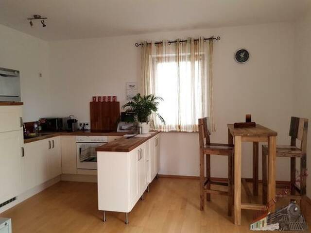 Immobilie in Wimpassing an der Leitha - Mehrfamilienhaus mit 5 Wohneinheiten in Ruhelage - vollvermietet ! - Bild 3