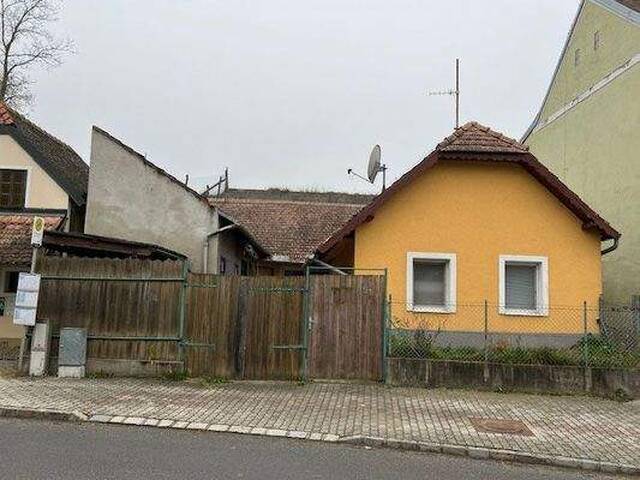 Immobilie in Fallbach - NEUER TOP KAUF-PREIS! € 59.000,- In Loosdorf, 15 Kilometer von Mistelbach, kleines Wohnhaus zum Verkauf - Bild 1