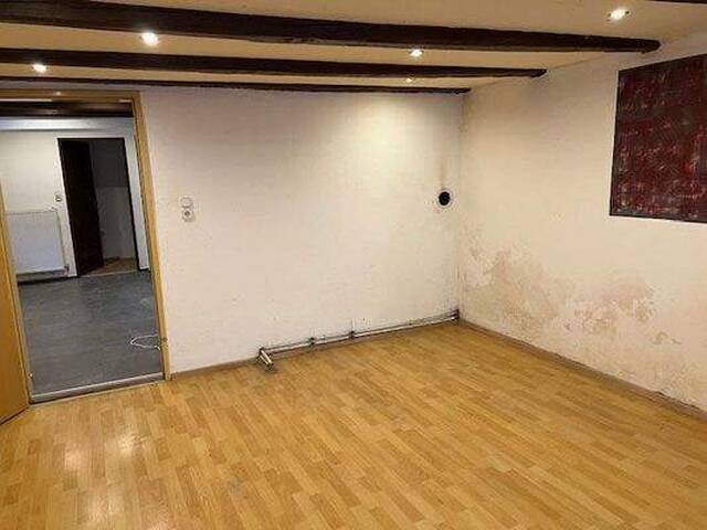 Immobilie in Fallbach - NEUER TOP KAUF-PREIS! € 59.000,- In Loosdorf, 15 Kilometer von Mistelbach, kleines Wohnhaus zum Verkauf - Bild 3