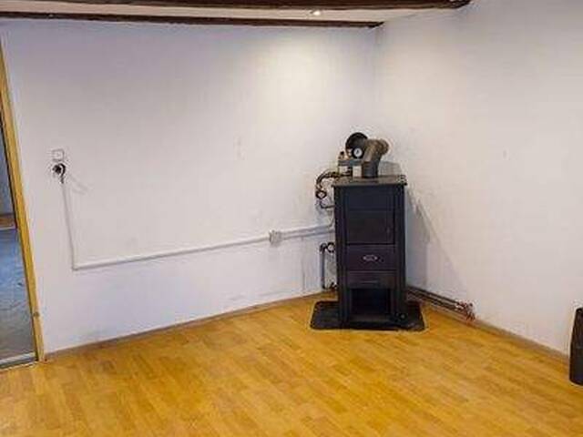 Immobilie in Fallbach - NEUER TOP KAUF-PREIS! € 59.000,- In Loosdorf, 15 Kilometer von Mistelbach, kleines Wohnhaus zum Verkauf - Bild 4