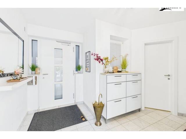 Immobilie in Spittal an der Drau - Exklusive Gartenwohnung mit Pool, Goldeckblick & Spa im eigenen Zuhause mit Hauscharakter - Bild 4